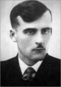 Sec. Lieutenant Tadeusz Pleśniak, nom de guerre(s) "Żbik", “Gad", "Hanka", "Zośka". 